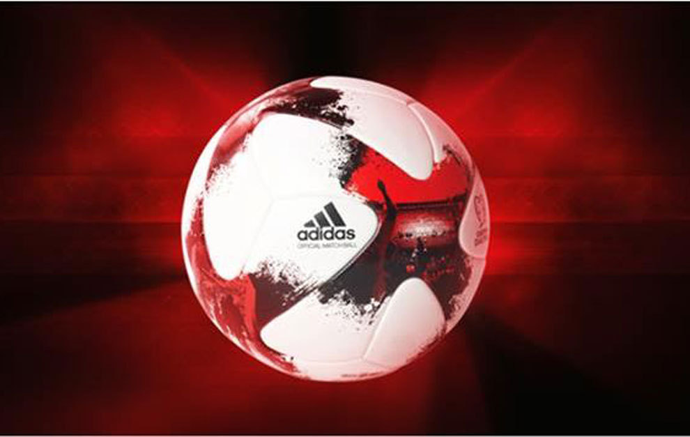Balón de Adidas para las rondas clasificatorias para el Mundial de...