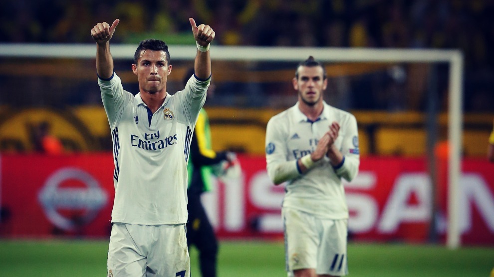 Cristiano Ronaldo celebra uno de los goles que ha marcado en Dortmund.