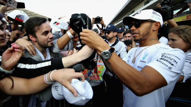 Four titles would not make me better than Senna, says Hamilton