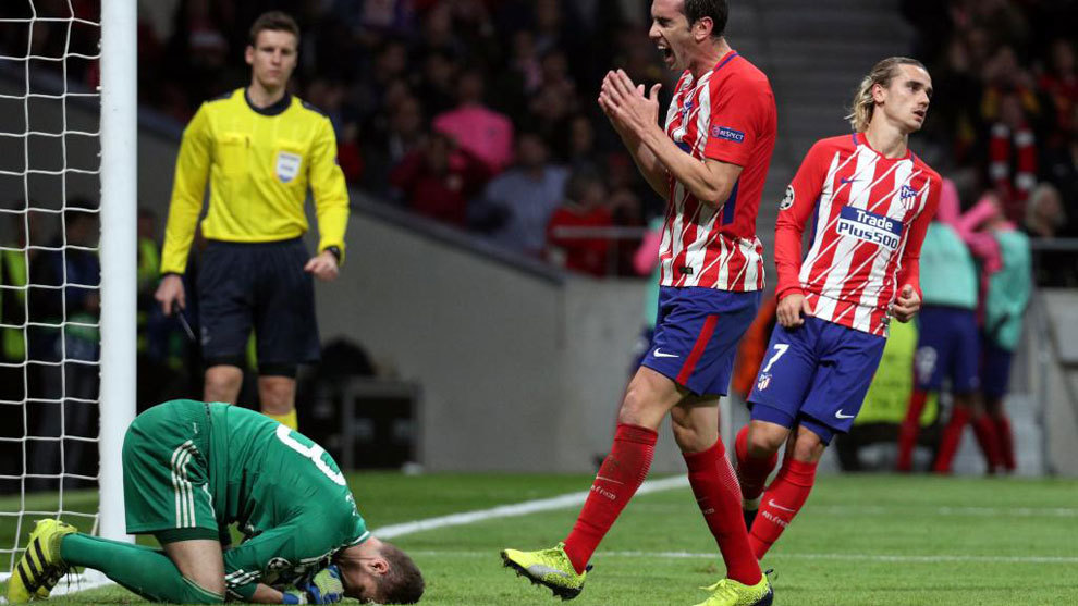 Godin: If I had the solution to Atletico's woe then I would be Simeone
