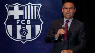 Barcelona explain their political stance to their sponsors