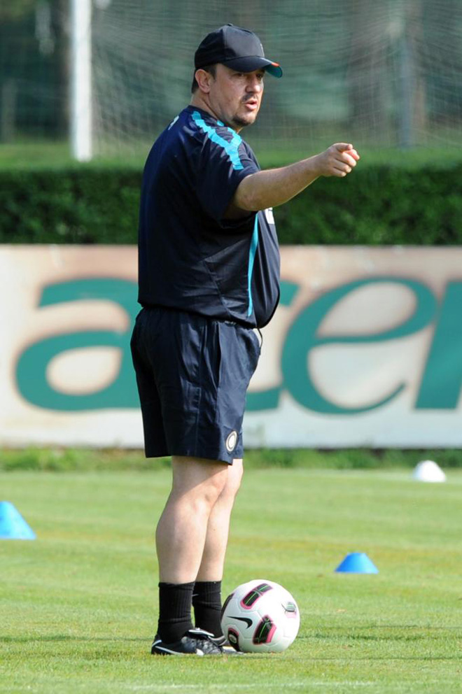 Rafael Bentez, nuevo tcnico del Inter, en su primer entrenamiento como mximo responsable del equipo de Miln.
