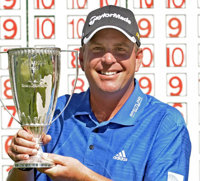 El estadounidense Matt Bettencourt se adjudic el torneo de golf Reno-Tahoe Open, incluido en el circuito PGA, con un golpe de ventaja sobre su compatriota Bob Heintz.