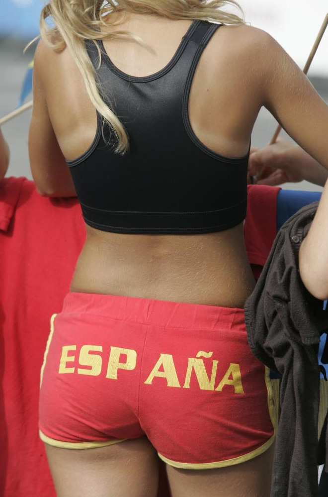 Una seguidora española, animando a los nuestros durante el Europeo de Barcelona de atletismo.