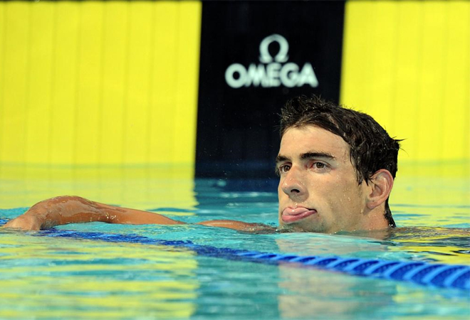 Michael Phelps regres a su habitat natural y nos dej esta peculiar imagen.