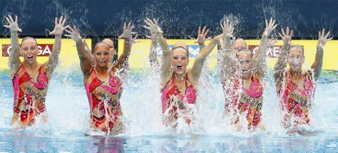 El equipo italiano de natacin sincronizada, en su participacin en los Europeos que se celebran en Budapest (Hungra).