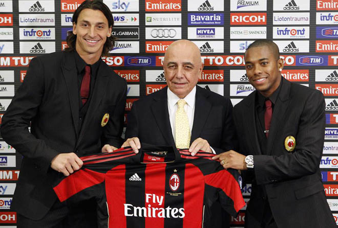 El AC Milan ha presentado a sus dos nuevas incorporaciones, el delantero sueco Zlatan Ibrahimovic y el extremo brasileo Robinho, en presencia del vicepresidente del club rossonero Adriano Galliani.