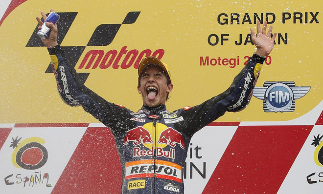 El espaol Marc Mrquez celebrando su ttulo en la prueba de 125cc del Gran Premio de Japn.