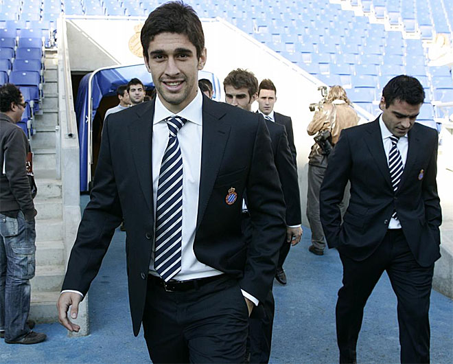 Forln sonre durante el acto de presentacin del traje oficial del Espanyol en la presente temporada.