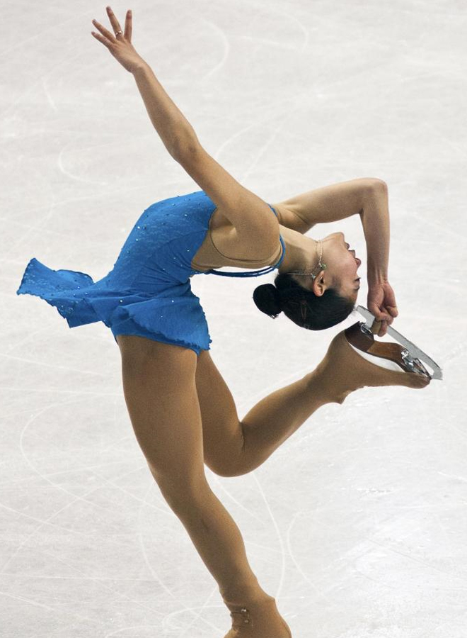 Mirai Nagasu realiza su ejercicio durante el U.S. Figure Skating Championships celebrado en Carolina del Norte.