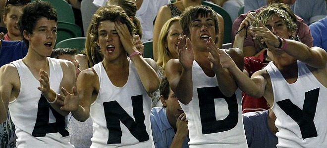 Estos chicos se lo pasaron en grande en Melbourne animando a Murray en la final del Open de Australia.