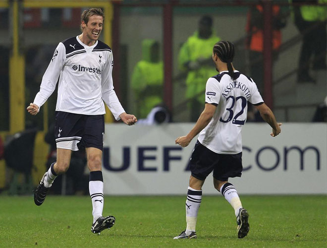 El delantero del Tottenham aprovech una contra perfectamente conducida por Lennon para marcar el nico gol del partido.