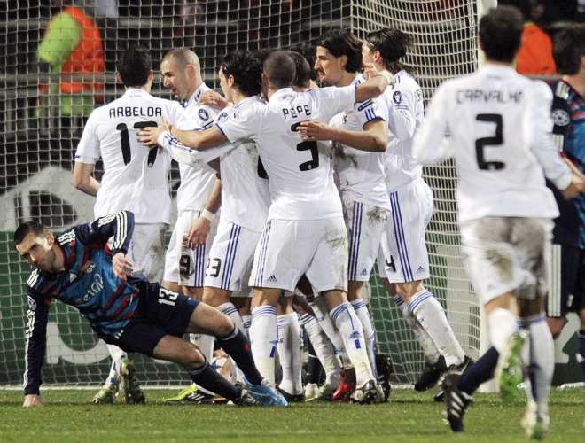 El primer gol del Madrid en Lyon lo marc... un crecido futbolsticamente en la ciudad francesa.