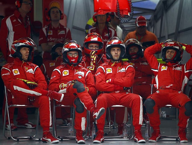 En cuanto a Fernando Alonso, el espaol se atasc en la salida y su carrera fue un desastre principalmente por la estrategia que escogi Ferrari para este Gran Premio.