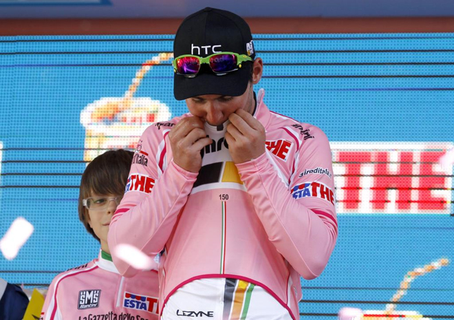 Cavendish se tendr que conformar, por ahora, con lucir la maglia rosa.