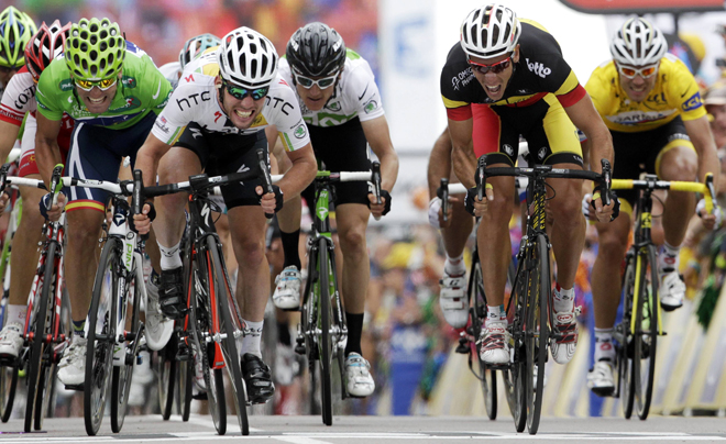Gilberto, Rojas, Cavendish... La lucha por la victoria en esta quinta etapa del Tour fue alucinante.