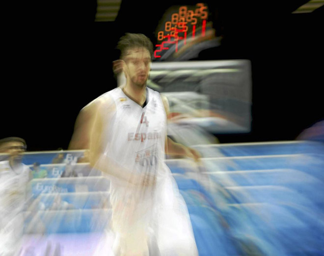 Tras casi tres semanas de Eurobasket el objetivo de Rafa Casal ha disparado cientos de maravillosas fotos. En esta fotogalera recopilamos sus imgenes ms artsticas, originales y espectaculares.