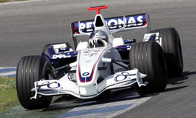 Sebastian Vettel debut en la Frmula 1 con el equipo BMW Sauber en 2007 en el circuito de Indianpolis. Adems se estren puntuando.