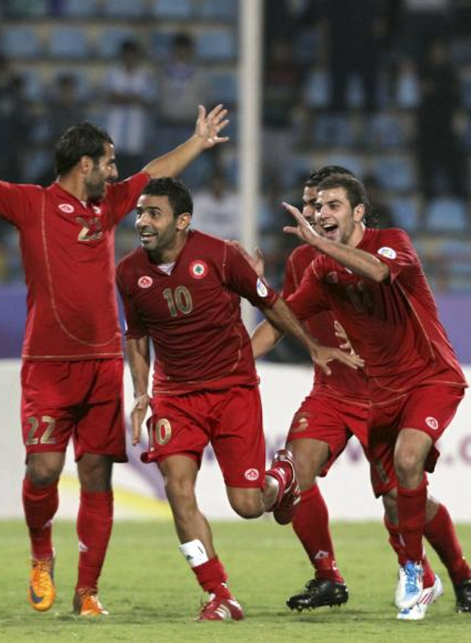 Los jugadores del Lbano celebran un gol en el partido que les enfrent a Kuwait