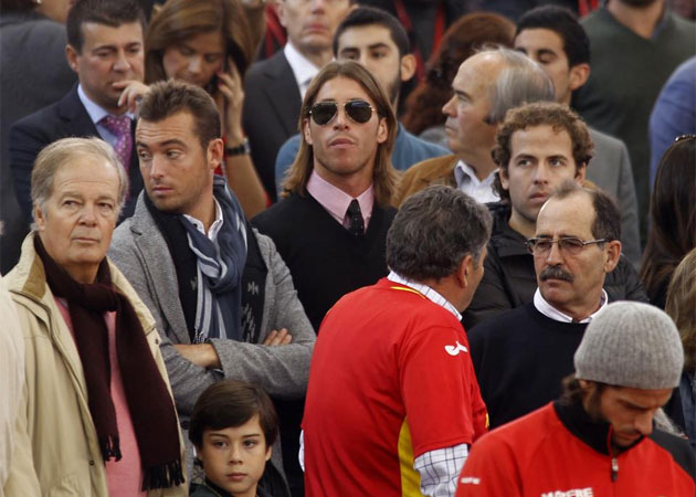 Sergio Ramos, jugador del Real Madrid tampoco quiso perderse el cuarto punto de esta final de la Copa Davis.