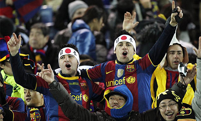 El Barcelona no estuvo slo en Yokohama. Aficionados azulgrana acompaaron a su equipo en este gran da.