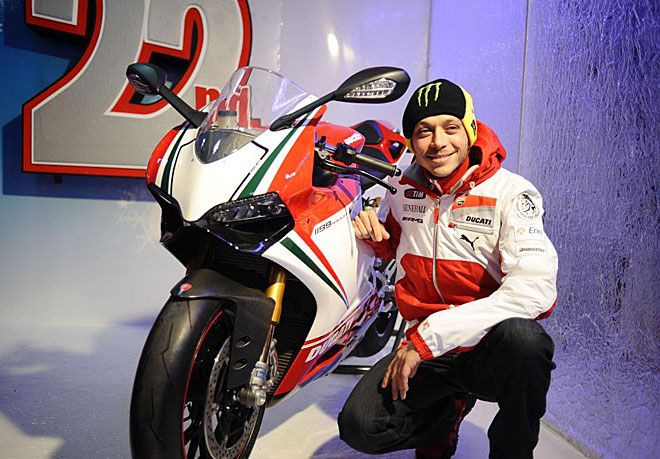 Valentino Rossi tiene el reto de recuperar su ltimo mal ao a los mandos de la nueva Ducati.