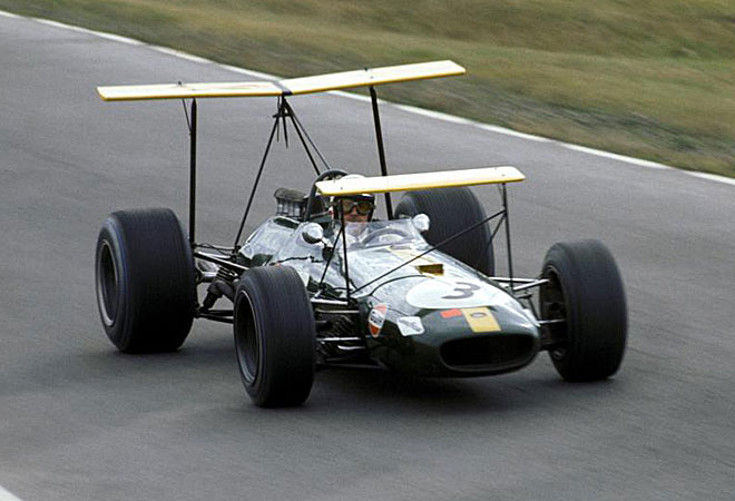 En 1968, Brabham innov con la aerodinmica y un doble ala. Rindt, dos ‘poles’ y dos podios.