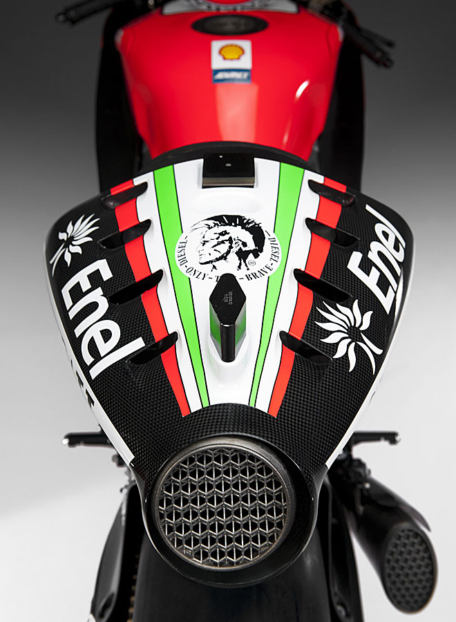 Ducati present la nueva moto que llevarn el italiano y el estadounidense en el campeonato de MotoGP.