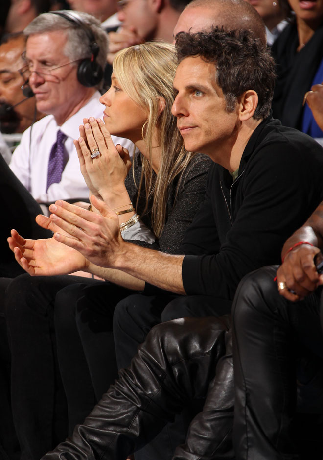 El actor Ben Stiller fue uno de los rostros conocidos que se dejaron ver a pie de pista en el Madison durante el partido entre Heat y Knicks.