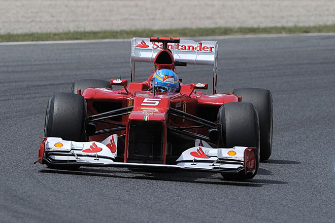 Fernando Alonso logr la mejor calificacin de la temporada en Montmel. El asturiano hizo el tercer mejor tiempo pero tras la sancin a Hamilton, saldr segundo.