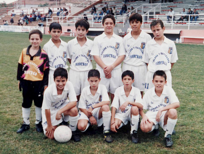 El primer equipo de Ral Albiol, como su hermano Miguel, fue el Ribarroja CF.