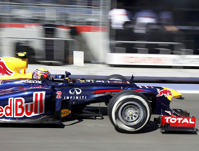 Mark Webber, que apenas pudo rodar ya durante el tercer libre, no pudo pasar a la Q2 ya que no dipuso de DRS por un problema hidrulico.