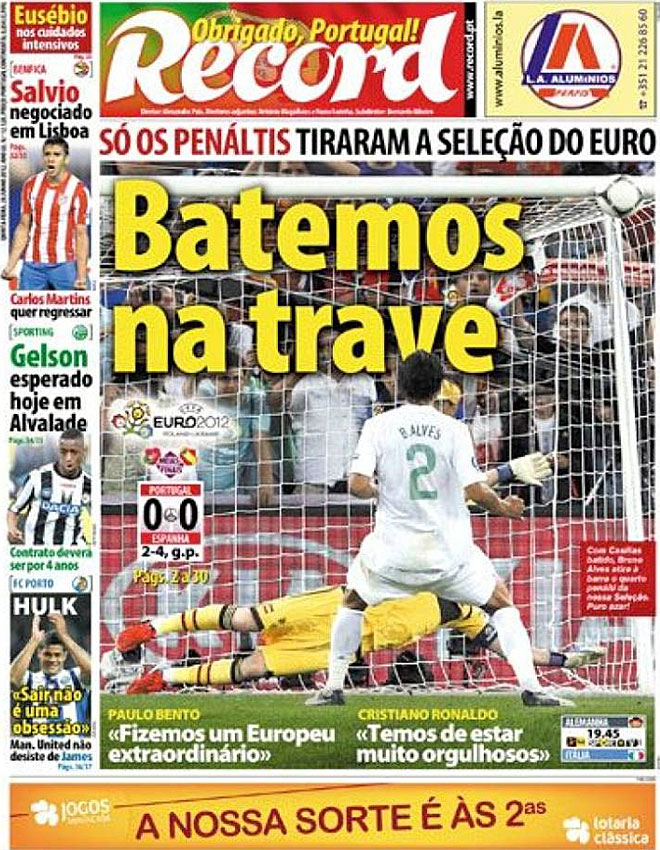 La prensa espaola se congratula por otra final, la tercera seguida, a la vez que ensalza la figura de Ramos, Casillas y Cesc. La portuguesa lamenta la mala suerte de su seleccin.