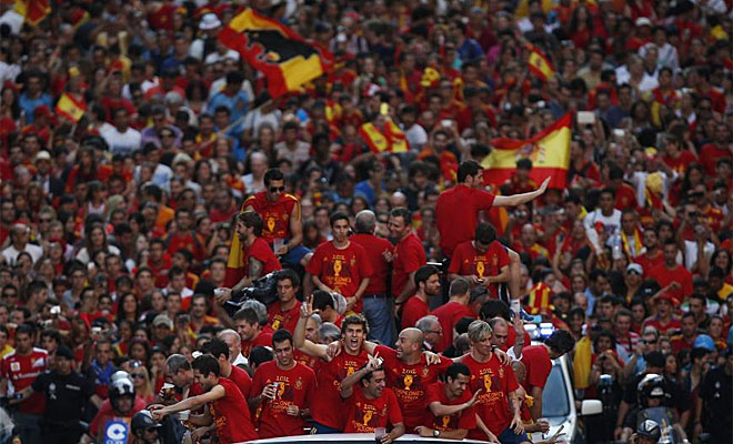 Los jugadores disfrutaron de una gran celebracin en las calles de Madrid.