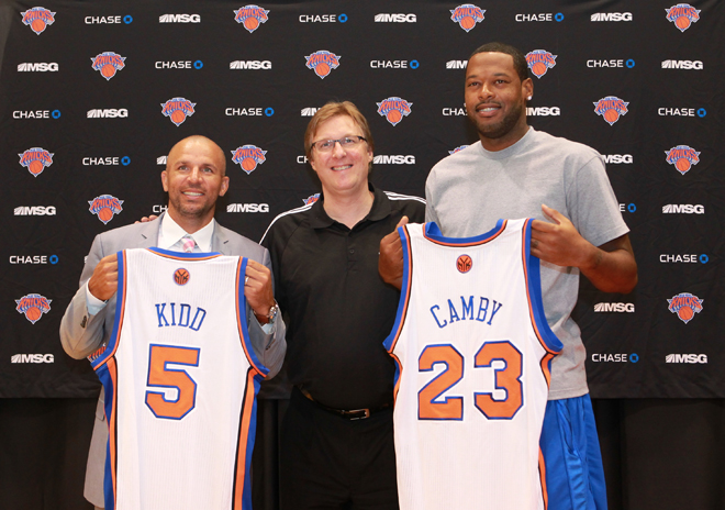 Los New York Knicks ya lucen a sus nuevos fichajes. Los veteranos Jason Kidd y Marcus Camby hicieron su presentacin oficial con el equipo de la Gran Manzana.