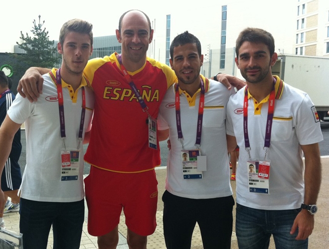 lvaro Domnguez subi esta foto junto a De Gea, Adrin Lpez y Hombrados, portero de la seleccin espaola de balonmano