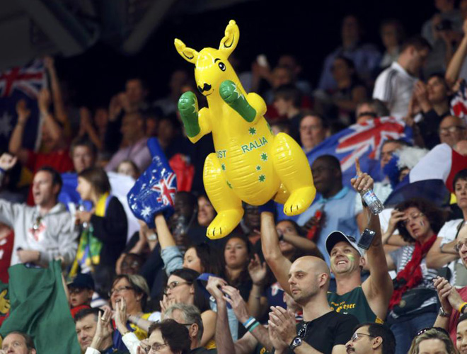 Los seguidores de Australia mostraron este simptico canguro en el partido de baloncesto femenino contra Francia