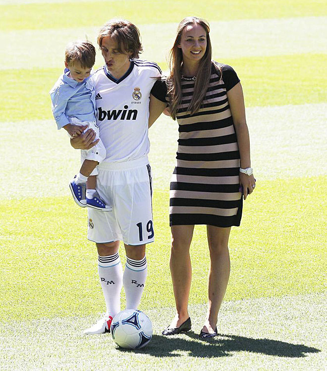 Modric is now at Real Madrid - Photo Galleries 