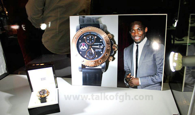 Las ventas de este reloj exclusivo de Mont Blanc van destinadas a su Fundacin.