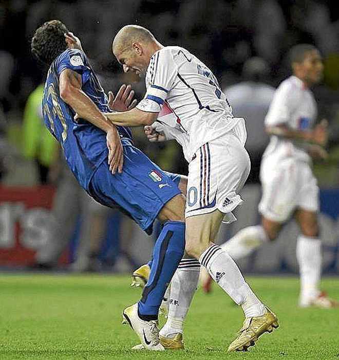 El cabezazo que propin Zidane a Materazzi en la final de la Copa del Mundo de 2006 se ha convertido en obra de arte.