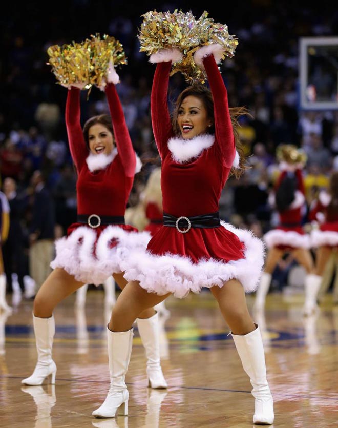 Son las cheerleaders de los Warriors, un regalo navideo para los aficionados de Golden State