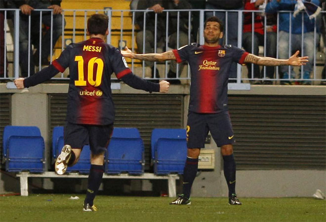 Una combinacin que ha dado muchas alegras al Barcelonismo Messi-Alves, consigui el tanto definitivo.