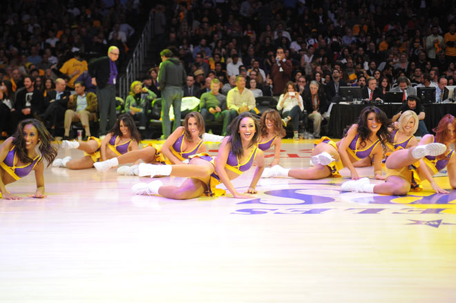 Las Laker Girls forman parte de la iconografa de la NBA y son todo un smbolo para los Lakers... a los que no pudieron ayudar a ganar a los Clippers.