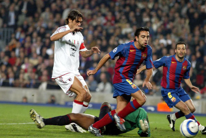 El encuentro entre Barcelona y Milan de 2004 ser recordado para siempre por el maravilloso tanto de Ronaldinho, que marc el gol de la victoria con un ajustado disparo desde la frontal tras un regate espectacular.