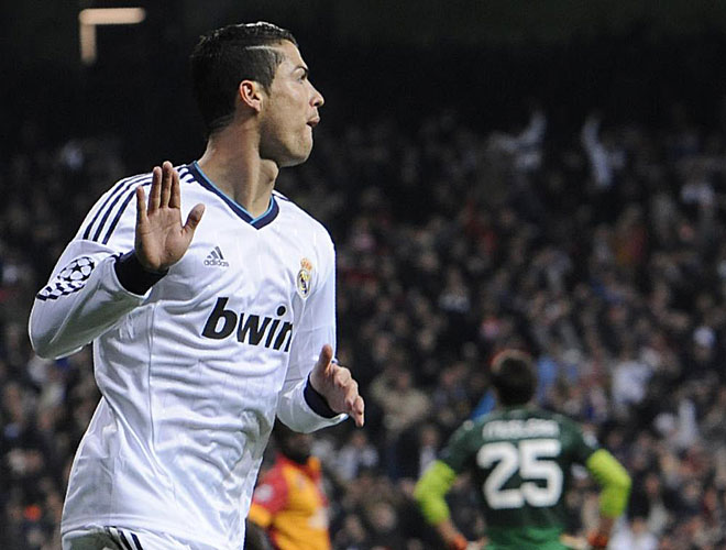 Cristiano celebr con este gesto, ya caracterstico, su primer gol.
