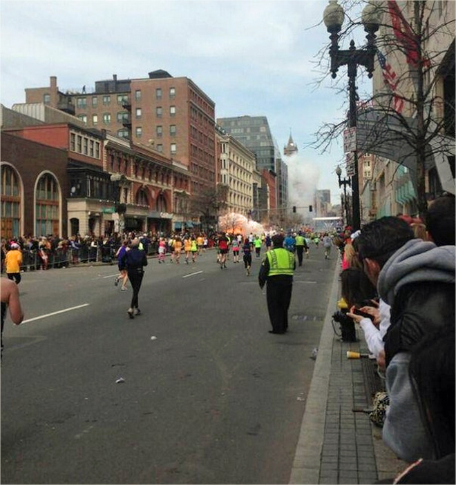 Dos explosiones en la meta de la Maratn de Boston causaron una dura tragedia
