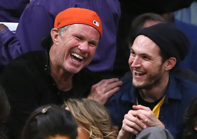 El actor Will Ferrell se lo pas en grande durante el partido entre Lakers y Rockets.