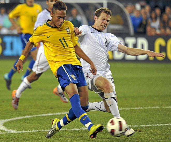 Neymar debut con la absoluta de Brasil en agosto de 2010, en un amistoso contra Estados Unidos. Como no poda ser de otra manera, hizo un gol.