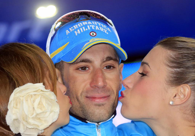 Vincenzo Nibali (Astana) se ha mostrado superior en la cronoescalada disputada entre Mori y Polsa, de 20,6 kilmetros, por lo que ha dado un paso decisivo a tres das del final del Giro de Italia.