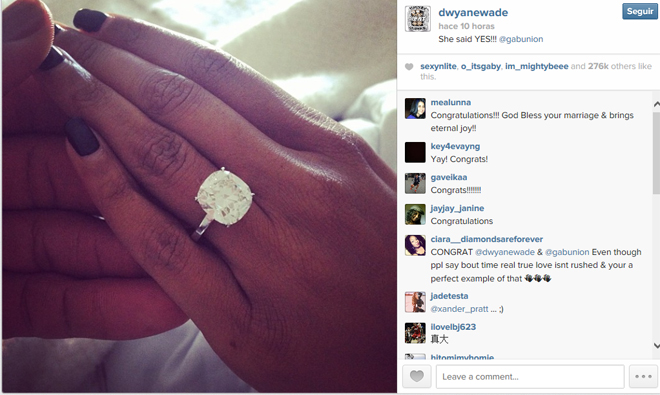 Dwyane Wade anunció su compromiso matrimonial con la popular actriz Gabrielle Union. "¡Ella dijo sí!", publicó en su cuenta de twitter el emocionado y enamorado jugador de los Heat.